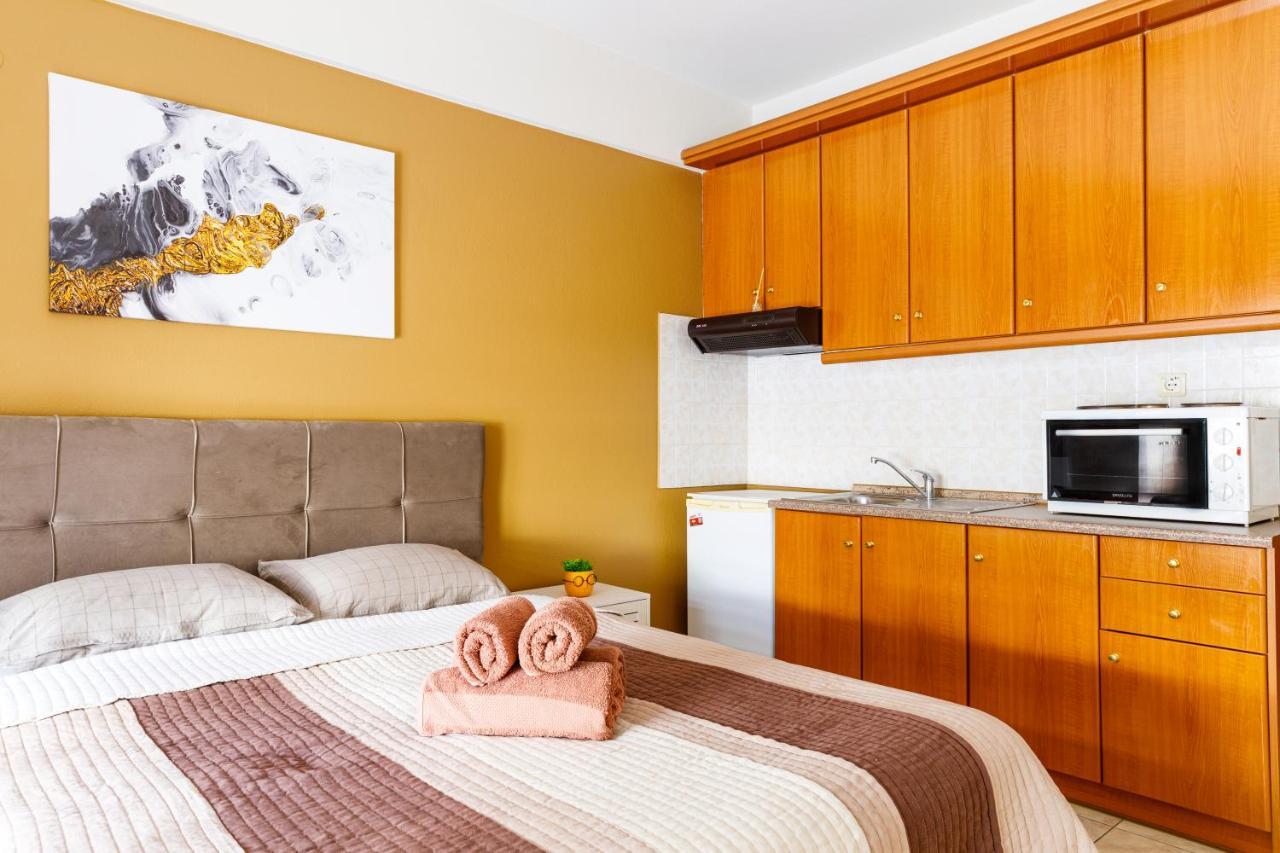 Blaze Studios & Apartments Xanthi Exteriör bild
