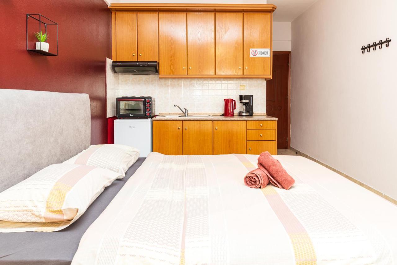 Blaze Studios & Apartments Xanthi Exteriör bild